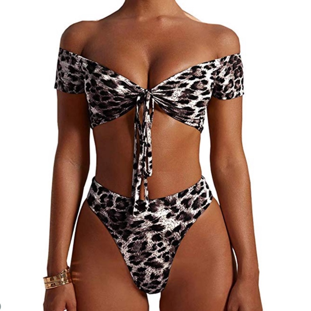 Leopard bikini